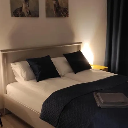 77 Apartmán Čenstochová